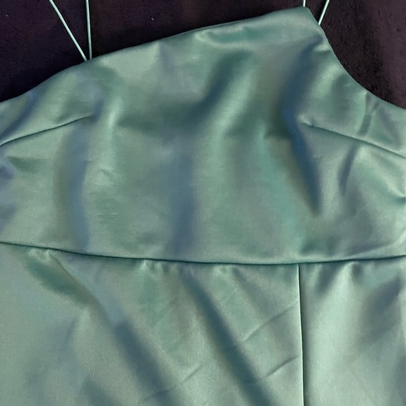 NWOT- asymmetrical spaghetti strapped
 TEAL COLOR ⭐️ long dress - Picture 12 of 12